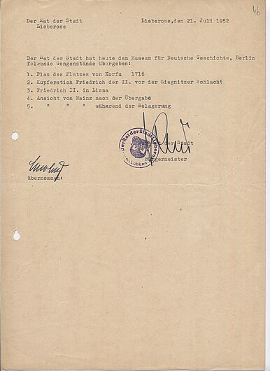 Übergabeprotokoll zwischen dem Rat der Stadt Lieberose und dem Museum für Deutsche Geschichte vom 21. Juli 1952 (DHM-HArch MfDG/484.3, Bl. 46) © DHM