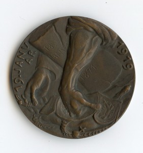 „Wahltag ist Zahltag“, satirische Medaille auf die Wahlen zur Nationalversammlung am 19. Januar 1919, Entwurf Karl Goetz (1875-1950)