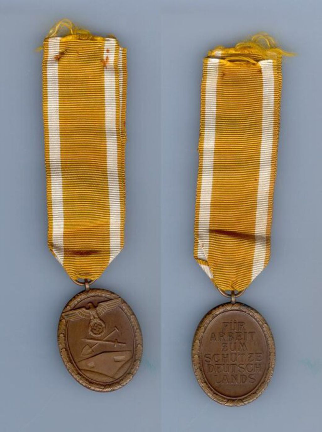 Exponat: Medaille: Deutsches Schutzwall-Ehrenzeichen, 1940