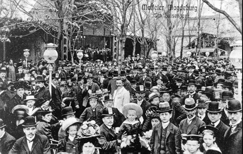 Foto: Kundgebung zum 1. Mai in Magdeburg, 1911