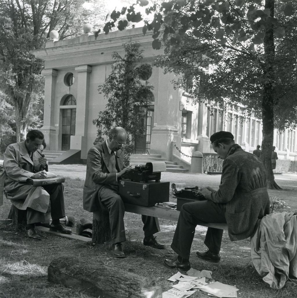Exponat: Foto: Presse in Compiégne, 1940