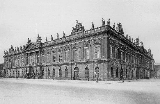 Aufnahme des Zeughauses von Süd-Ost (1908)