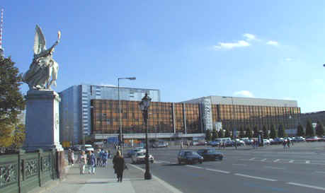 Palast der Republik im Oktober 1999