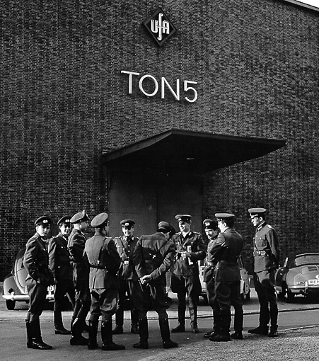 titel_ufa.JPG (205356 Byte)