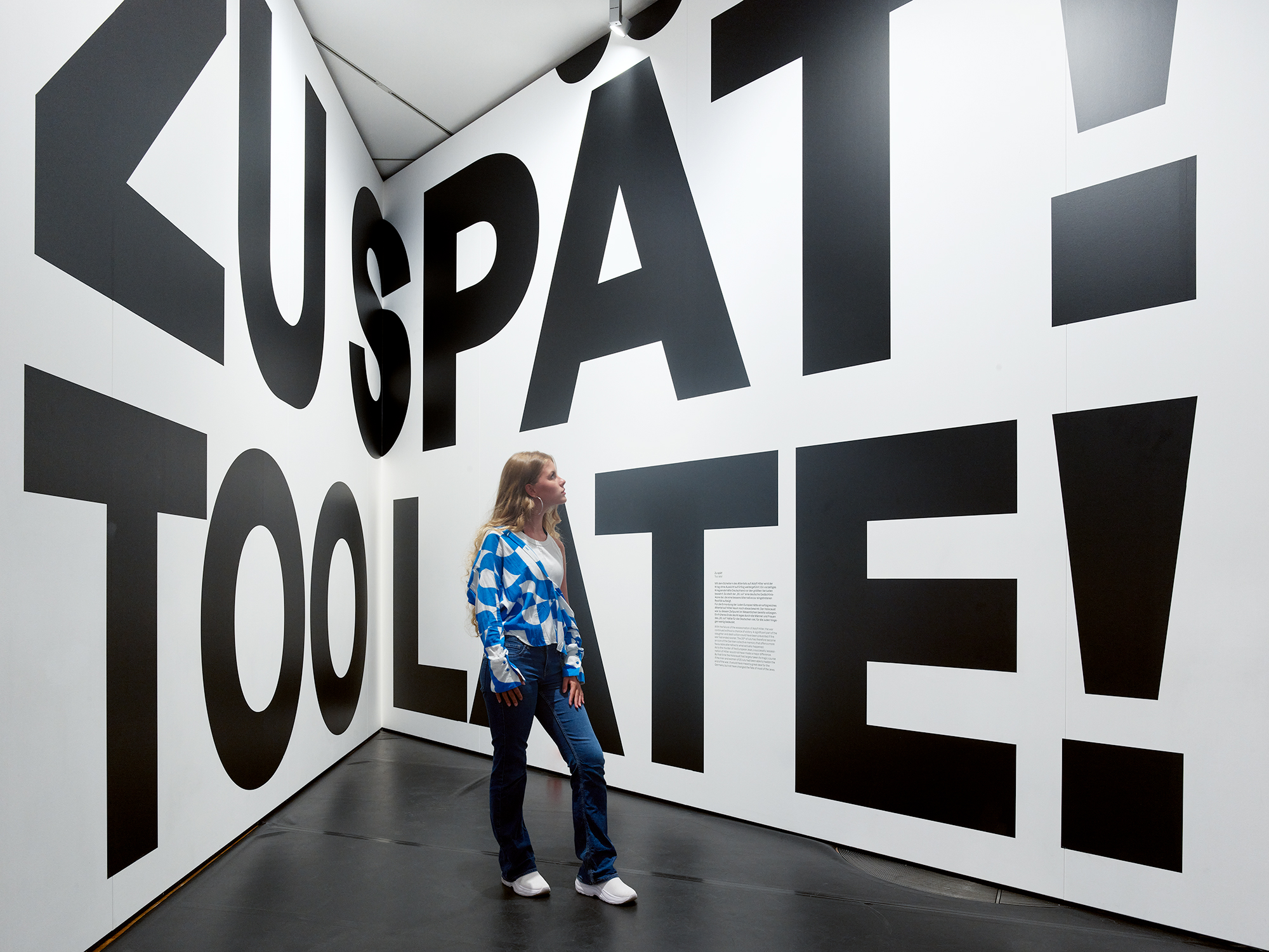 Ausstellungsansicht „Roads not Taken. Oder: Es hätte auch anders kommen können“ Ausstellungsansicht „Roads not Taken. Oder: Es hätte auch anders kommen können“