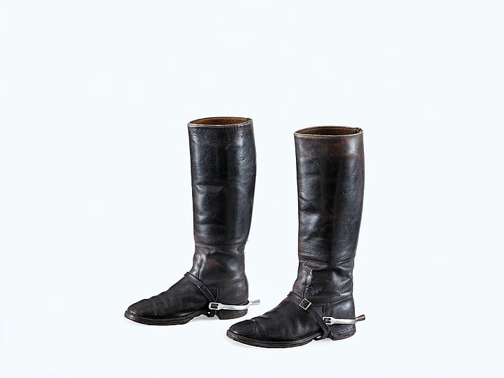 Schaftstiefel eines Angehörigen der Allgemeinen SS, Obersturmbannführer, Sturm 112, 1933–1935 © Deutsches Historisches Museum Schwarze Schaftstiefel eines Angehörigen der Allgemeinen SS