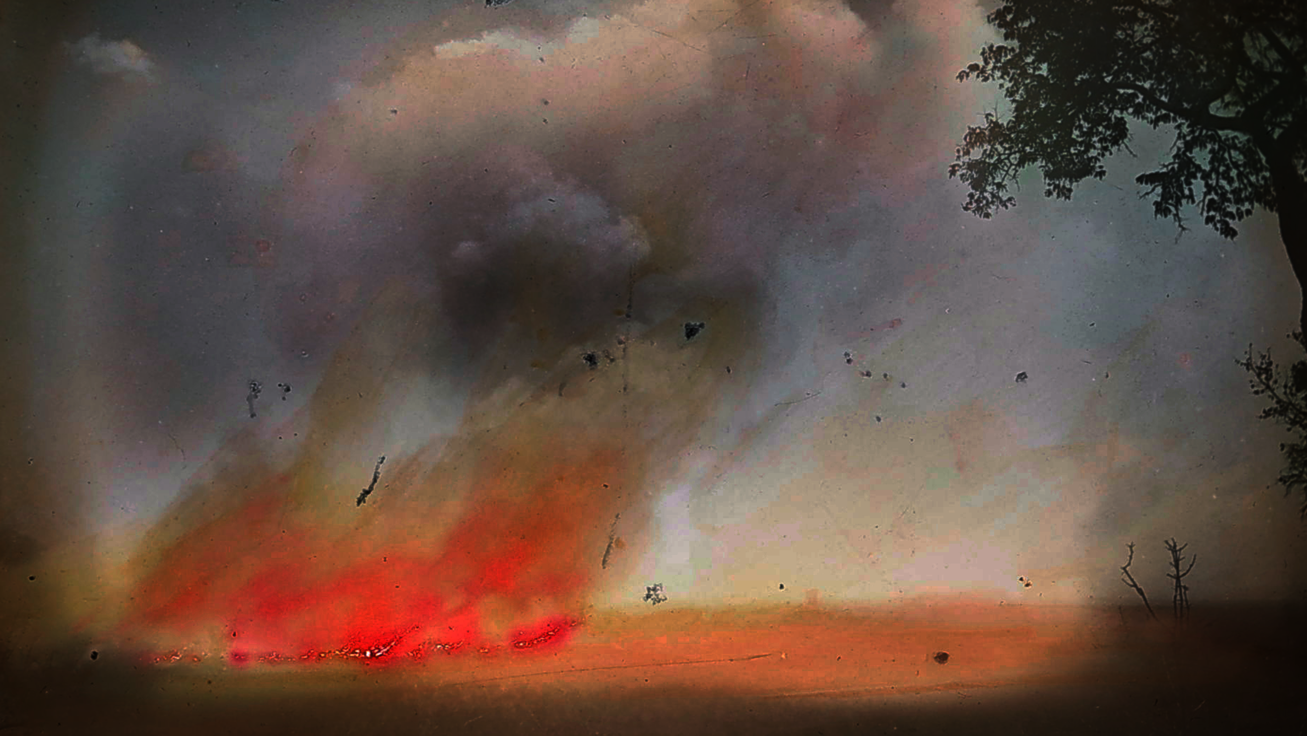Clearing of land by setting fire to grass for economic and geopolitical purposes during a German research expedition to Tendaguru in German East Africa (now Tanzania), 1909/1913, Photographer: Edwin Hennig or Werner Janensch © Berlin, Museum für Naturkunde