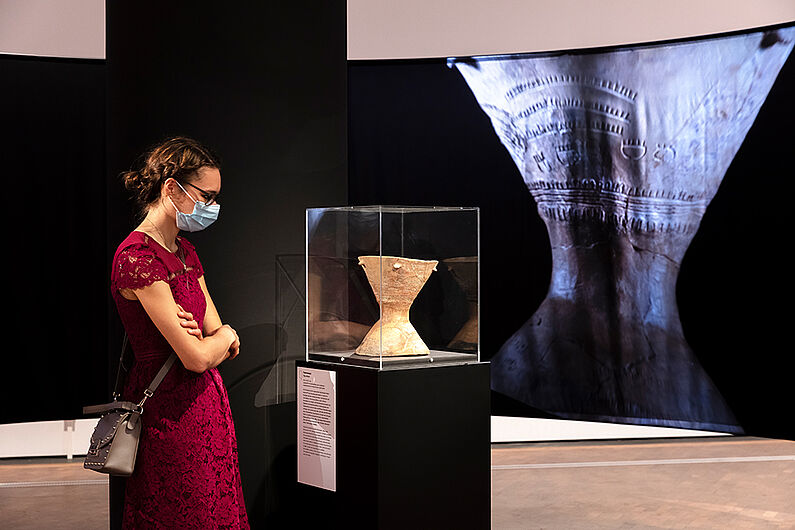 In der Ausstellung „Von Luther zu Twitter. Medien und politische Öffentlichkeit“ © DHM/David von Becker