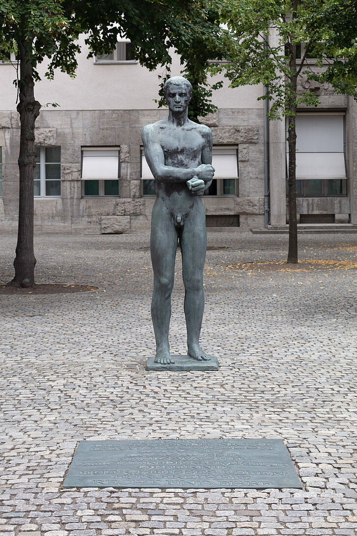Richard Scheibe, Ehrenmal für die Opfer des 20.Juli 1944 Richard Scheibe, Ehrenmal für die Opfer des 20. Juli 1944 Berlin, 1953 © DHM/Fotograf: Thomas Bruns, 2020