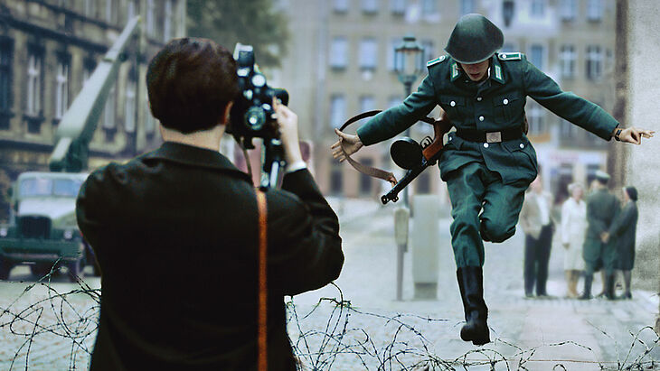 Standbild aus „DER SPRUNG - 1961“ 2020 ©Boris Hars-Tschachotin DER SPRUNG – 1961 (Standfoto), 2020 © Boris Hars-Tschachotin