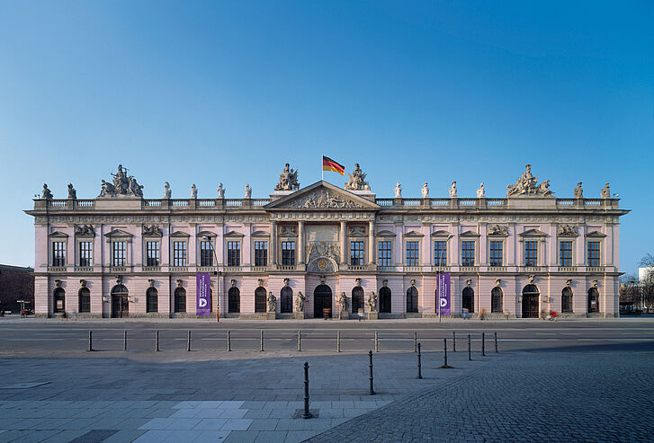 Außenansicht Zeughaus, Deutsches Historisches Museum Außenansicht Zeughaus, Deutsches Historisches Museum