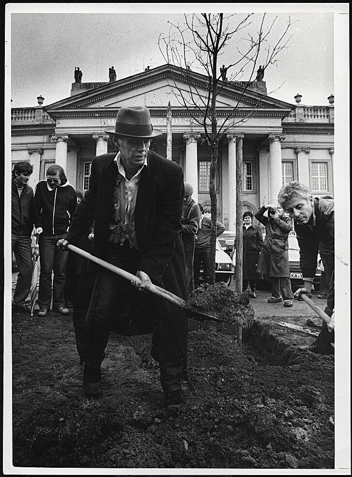 Joseph Beuys (1921–1986), installation view of 7000 Oaks Joseph Beuys (1921–1986), installation view of 7000 Oaks