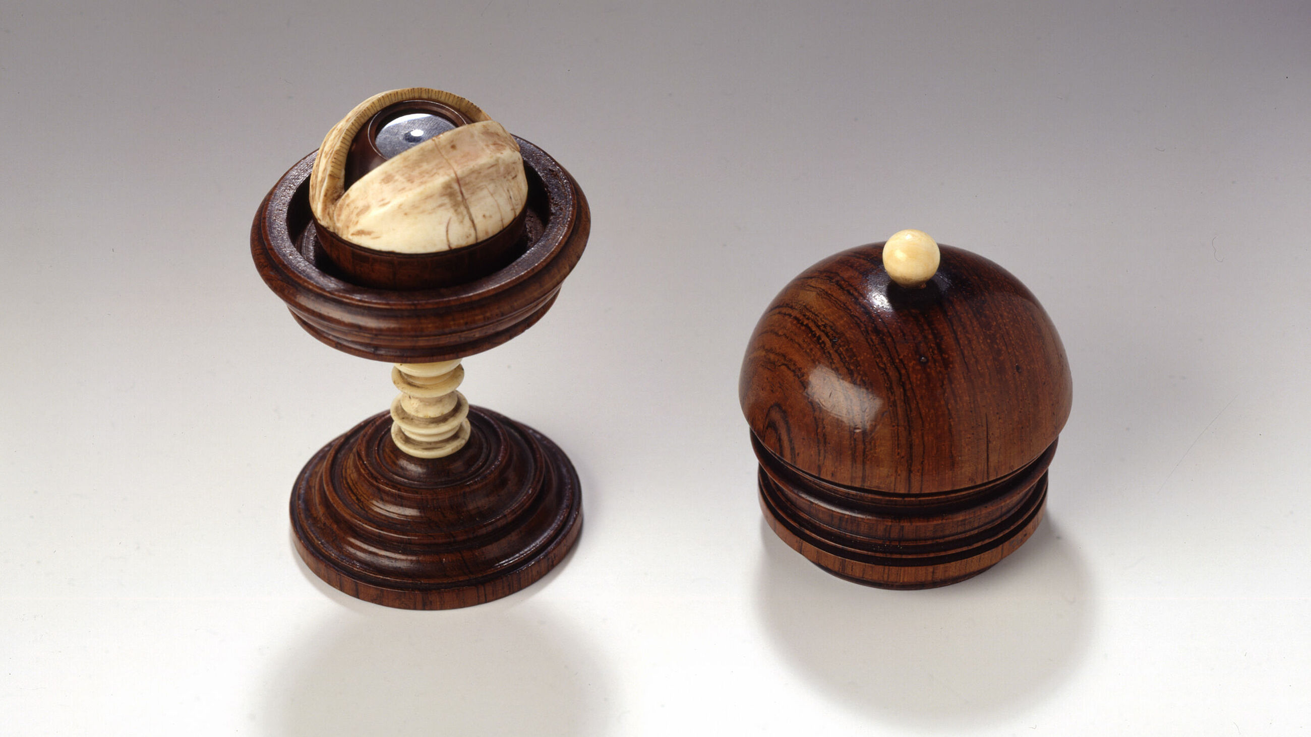 Model of a human eye with case, c. 1700, DHM: 1991/2641 Model of a human eye with case, c. 1700, DHM: 1991/2641