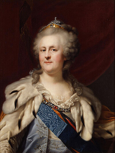 Johann Baptist Lampi, Zarin Katharina II. von Russland (1729-1796) mit Diadem und Krönungsmantel, um 1794. Sophie Friederike Auguste von Anhalt-Zerbst heiratete 1745 den russischen Thronfolger Peter III. und trug seitdem den Namen Katharina. Nachdem sie Peter 1762 entmachtet hatte, regierte sie allein das Zarenreich. (Inv.Nr. 1988/1498)