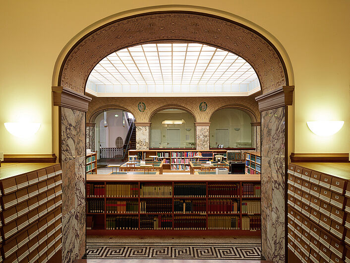 In the Library of the Deutsches Historisches Museum