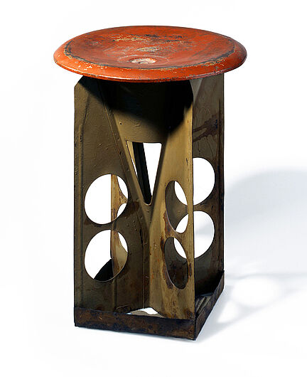Stool Made from the Sliding Mechanism of an Aerial Bomb, 1945. (Inv.Nr. MK 72/180)