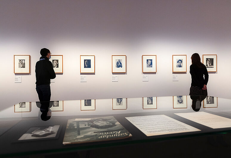 In the exhibition “Report from Exile – Photographs by Fred Stein” © DHM/David von Becker