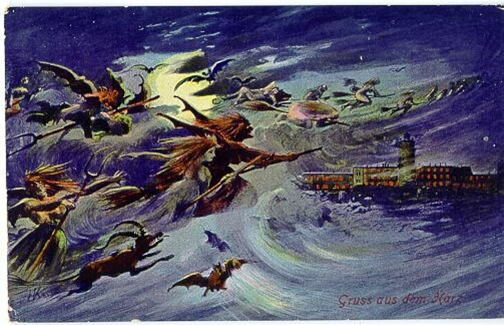 Postkarte mit Walpurgisnacht-Motiv.