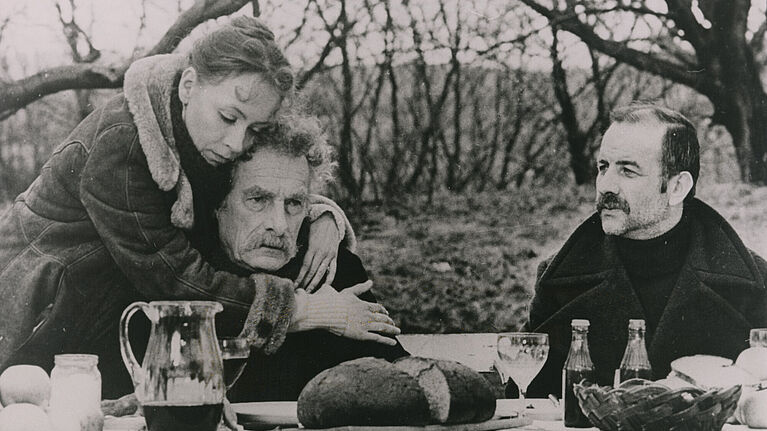 Filmstill aus "Geschlossene Gesellschaft".