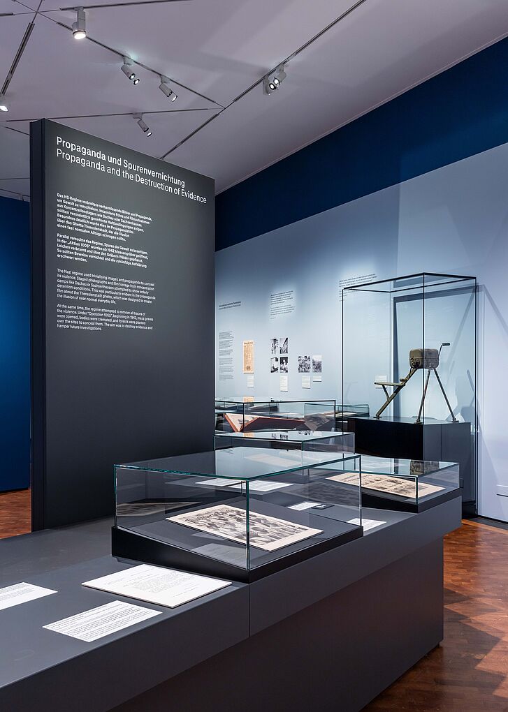 Exhibtion view