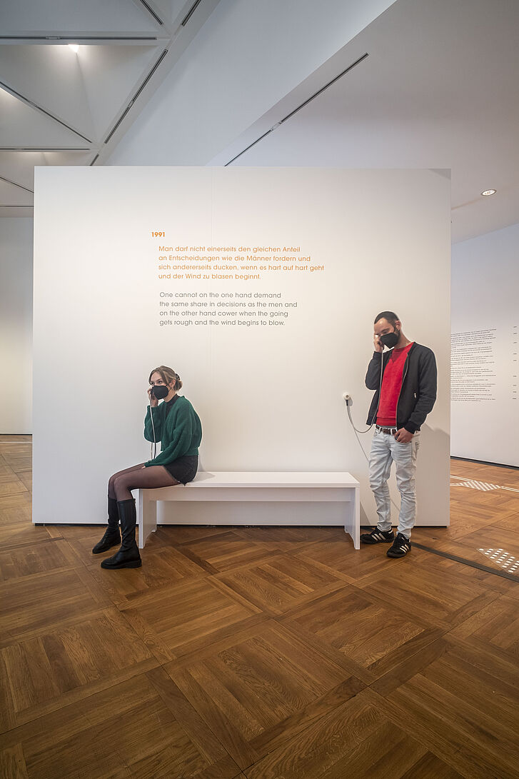 Ausstellungsansicht "Herlinde Koelbl. Angela Merkel Portraits 1991 – 2021"