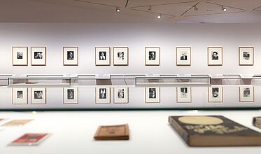 In der Ausstellung „Report from Exile – Fotografien von Fred Stein“ © DHM/David von Becker