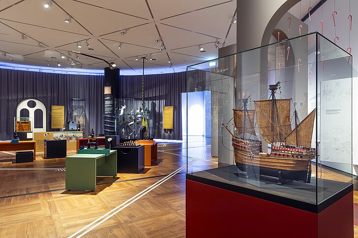 Exhibition overview “Dive into the Picture! Time Travel for Kids”