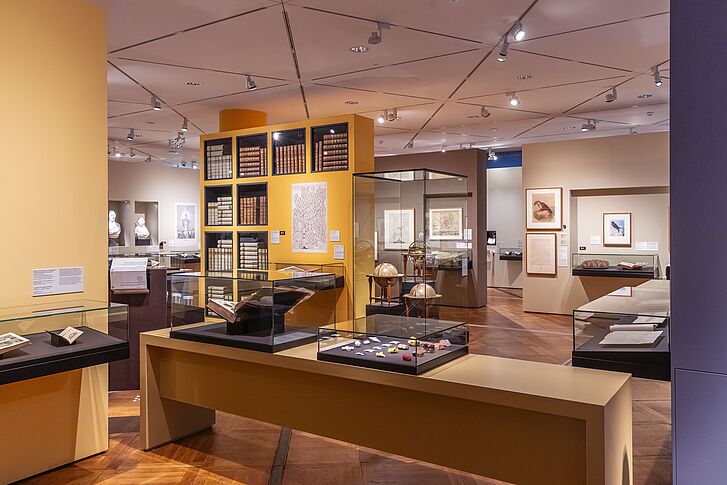 Exhibition overview “What is Enlightenment? Questions for the Eighteenth Century”