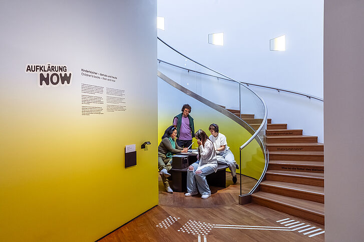 Exhibition view Outreach-Project, Shadow Museum
