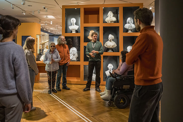 Exhibition overview “What is Enlightenment? Questions for the Eighteenth Century”