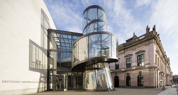 Pei building and Zeughaus Pei building and Zeughaus