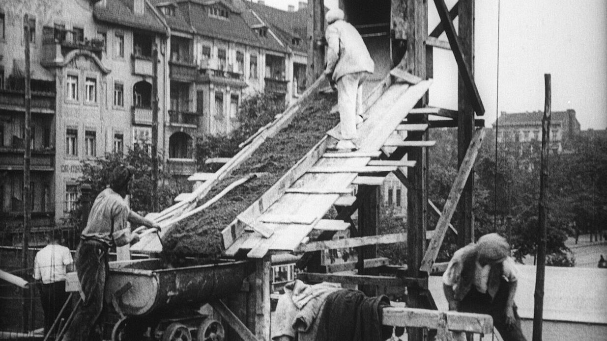 Bau des Rathauses Wedding (D 1928/1930)