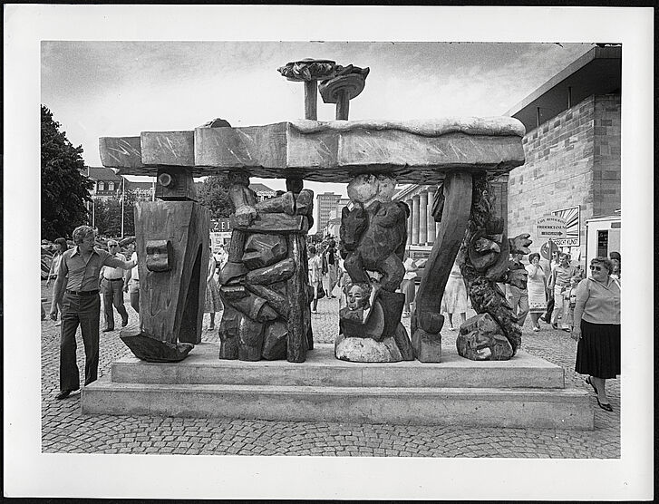 Installation view, Jörg Immendorf (1945–2007), Suture (Brandenburg Gate – Universal Question) Installation view, Jörg Immendorf (1945–2007), Suture (Brandenburg Gate – Universal Question)