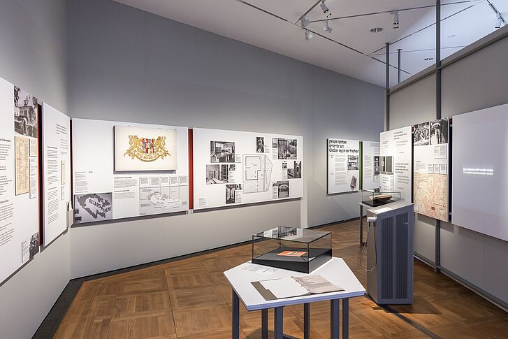 Exhibition view "On Displaying Violence: First Exhibitions on the Nazi Occupation in Europe, 1945-1948" - Exhibition Section "Památník nacistického barbarství" (Memorial to Nazi Barbarism) Exhibition view "On Displaying Violence: First Exhibitions on the Nazi Occupation in Europe, 1945-1948" - Exhibition Section "Památník nacistického barbarství" (Memorial to Nazi Barbarism)