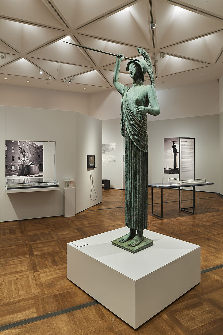 Raumansicht der Ausstellung „Die Liste der Raumansicht der Ausstellung „Die Liste der