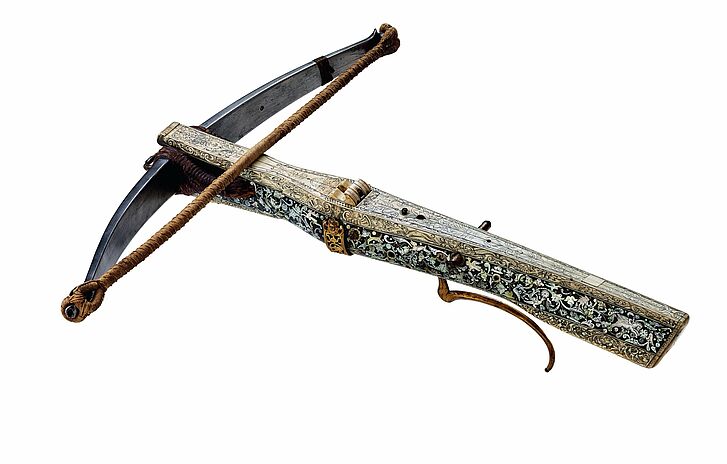 Verzierte mittelalterliche Waffe.