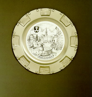 Wall plate with a view of Wiebelskirchen, 1987 © DHM