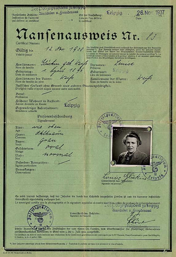 Internationaler Flüchtlingsausweis mit Visa für verschiedene Länder auf der Grundlage eines Abkommens von 1922, 26. November 1937 © DHM