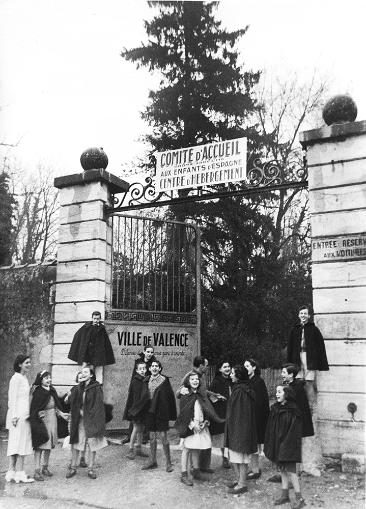 Tor, Ville de Valence, Valence, 1938 © Fred Stein Archive, Stanfordville, NY