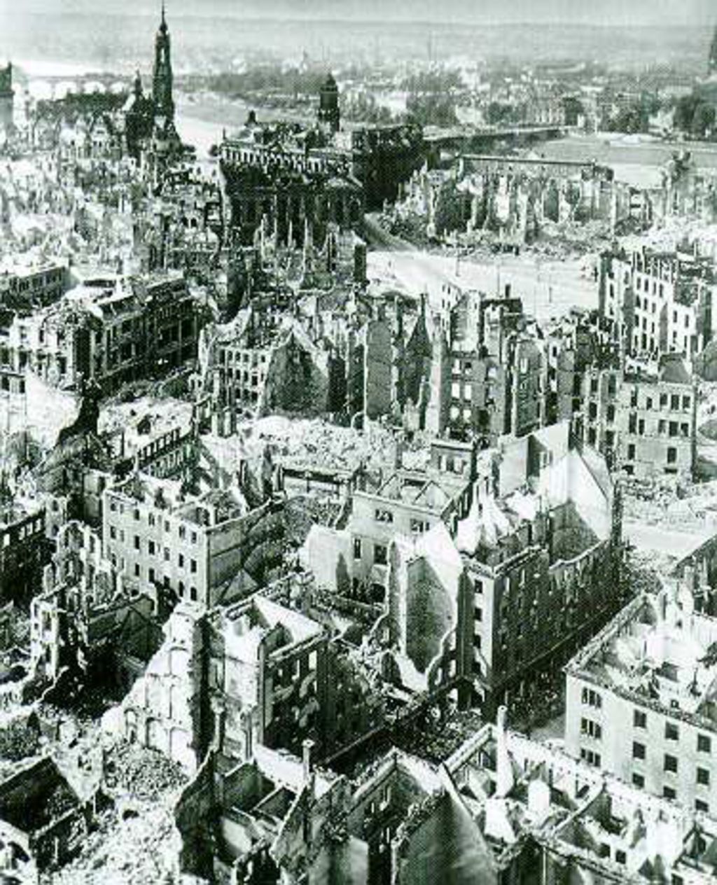 Exponat: Foto: Dresden, 1946