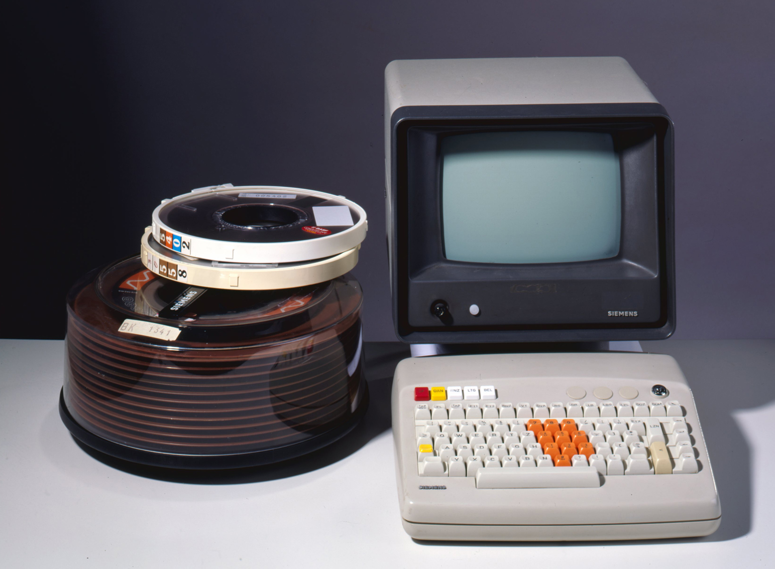 [Computer für die Rasterfahndung, 1976]