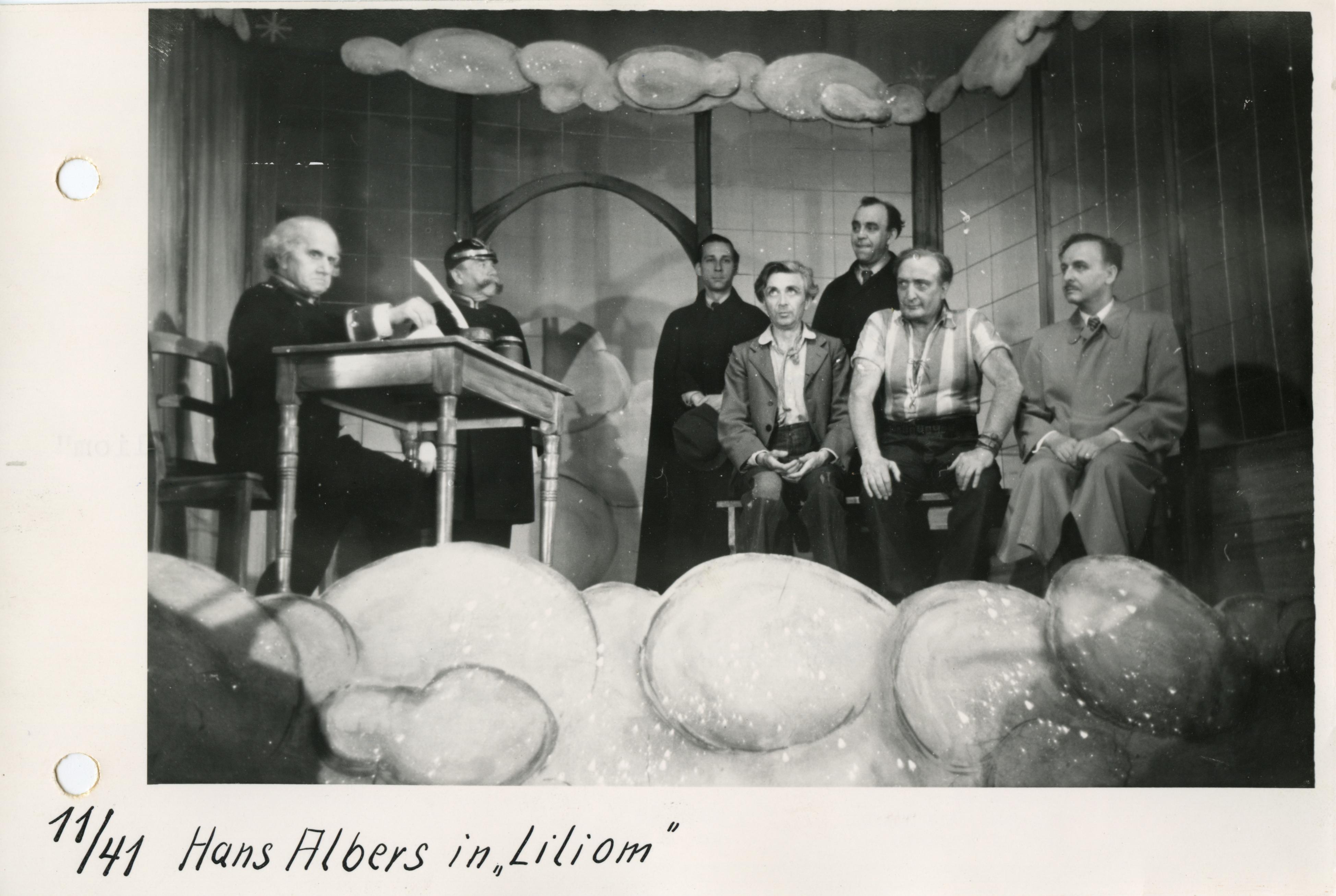[Foto: Hans Albers im Berliner Hebbel-Theater, 1946]