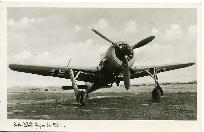 Flugzeug "Fw 190" am Boden