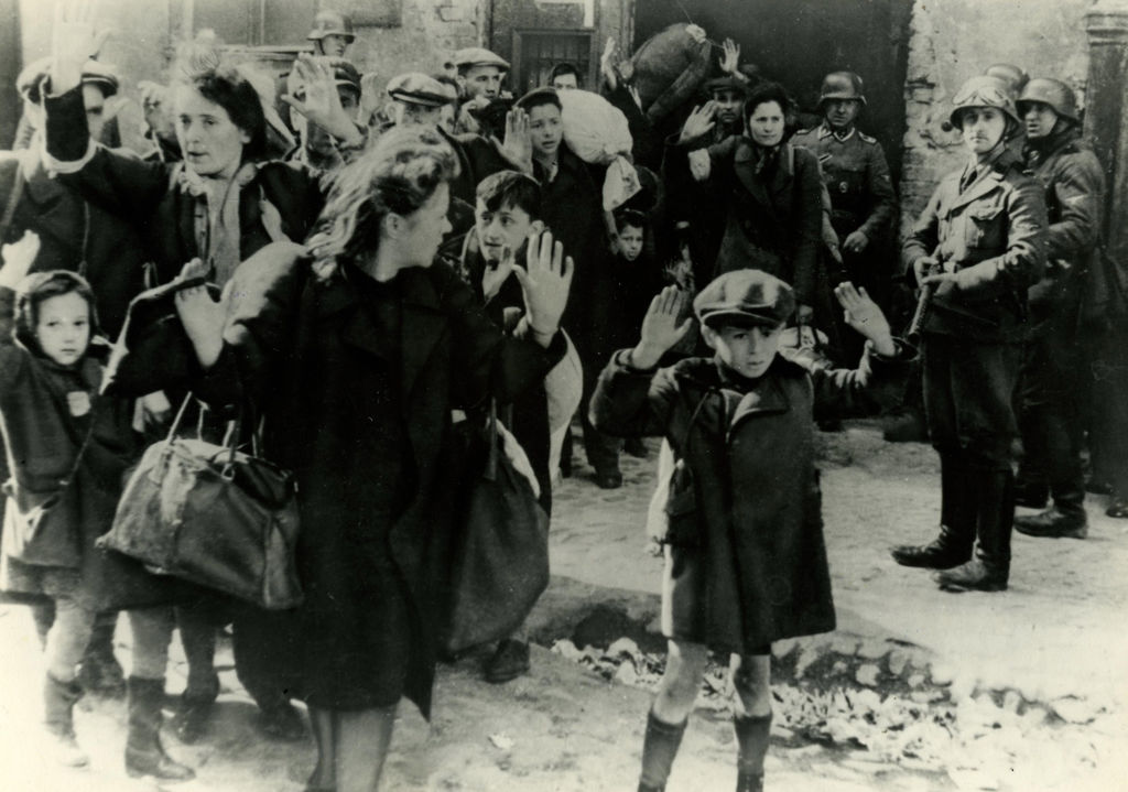 Exponat: Foto: Warschauer Ghettoaufstand, 1943