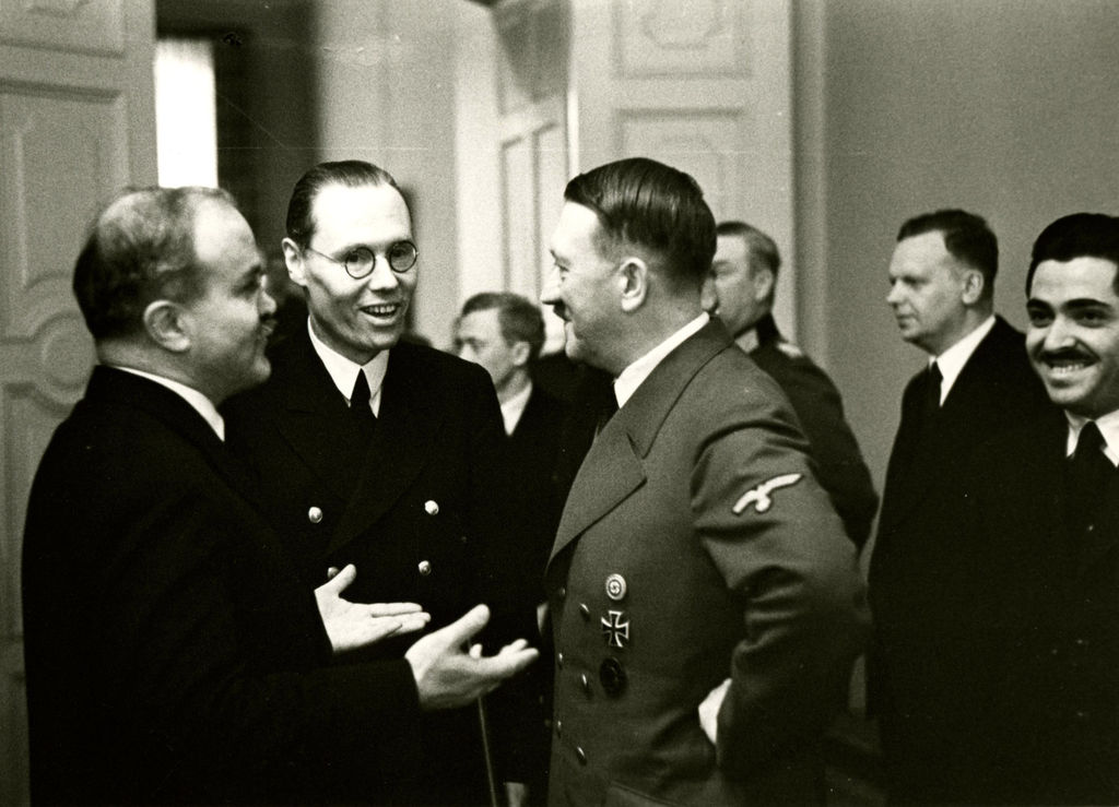 Exponat: Photo: Hitler und Molotow, 1940