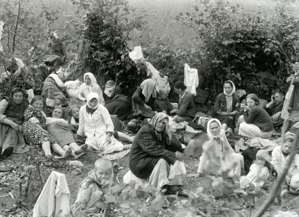 Foto: Geflüchtete bei Bialystok, 1941