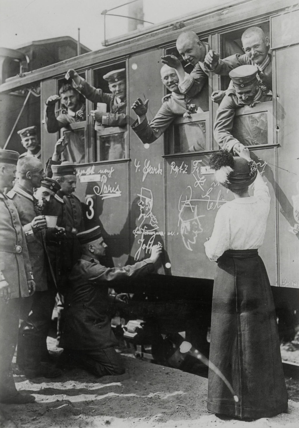 Foto: Abreise deutscher Soldaten an die Westfront, 1914