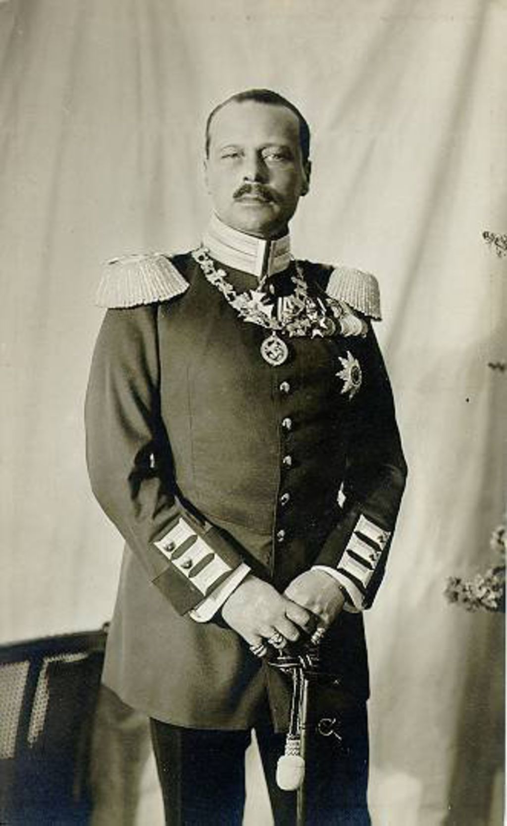 LeMO Biografie - Biografie Ernst Ludwig