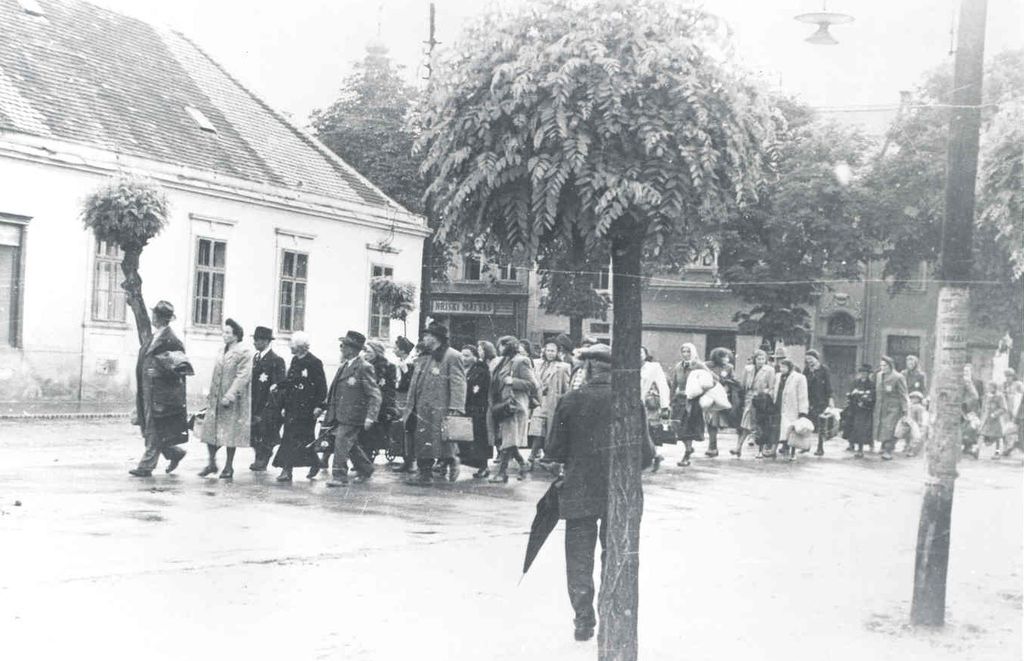 Foto: Deportation in Köszeg, 1944