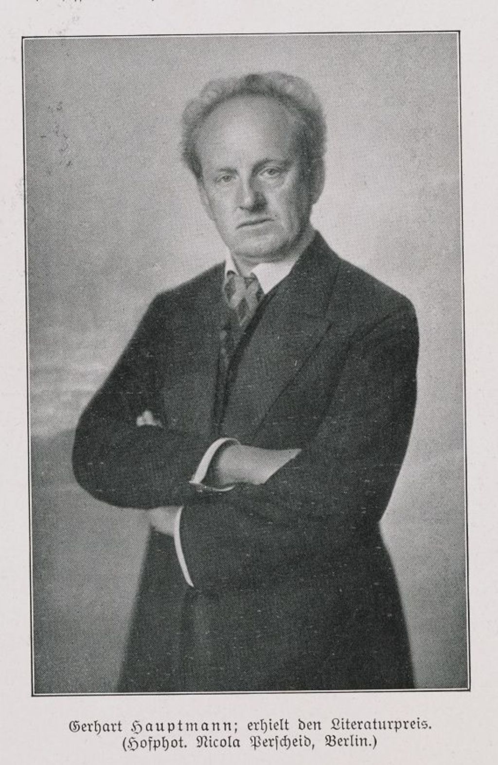 Druckgut: "Gerhart Hauptmann erhielt den Literaturpreis", 1912